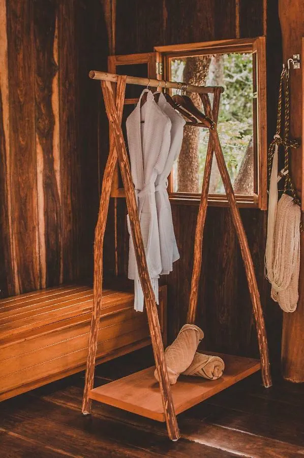 Ajal Tulum Tree House 호텔